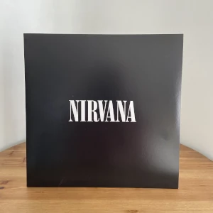 Nirvana - Nirvana
